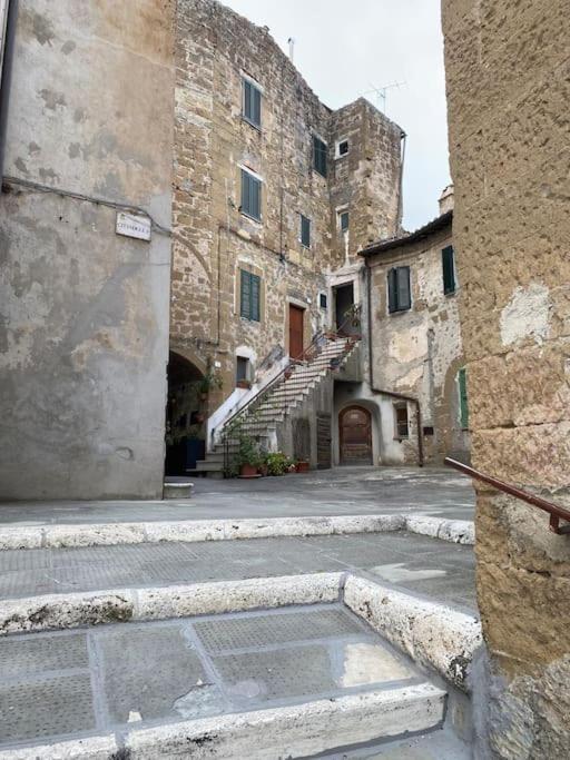Ferienwohnung La Sorpresa Sul Bastione With Panoramic Balcony Pitigliano Exterior foto