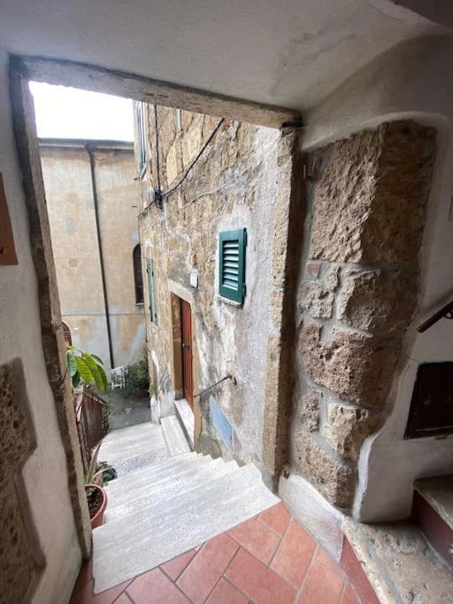 Ferienwohnung La Sorpresa Sul Bastione With Panoramic Balcony Pitigliano Exterior foto